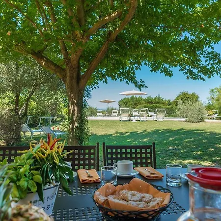 Finestra Su 16, Emma *